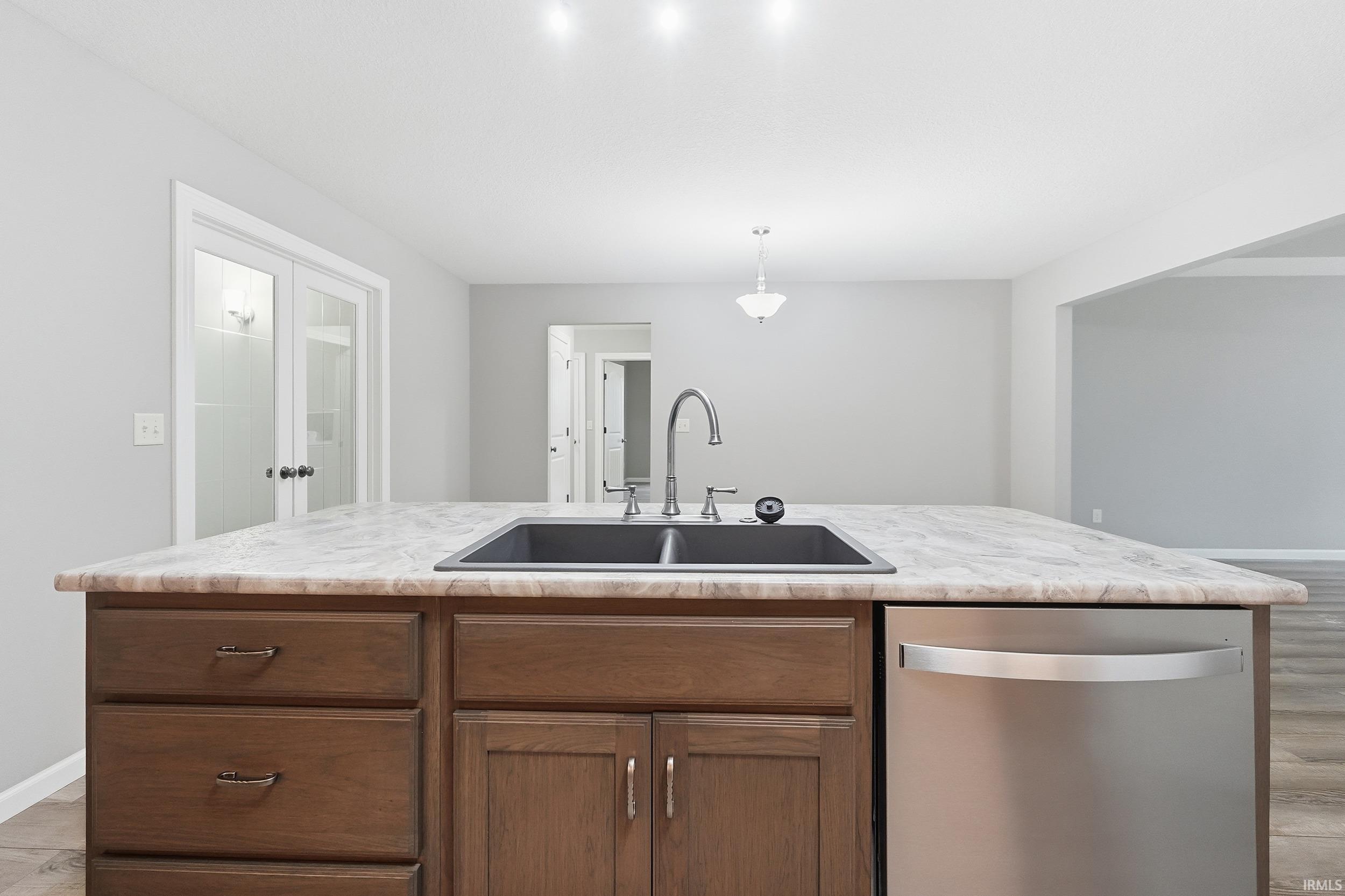 4802 Tyrone Road Fort Wayne, IN 46809 - Photo 11 of 36 Gallery Image 11