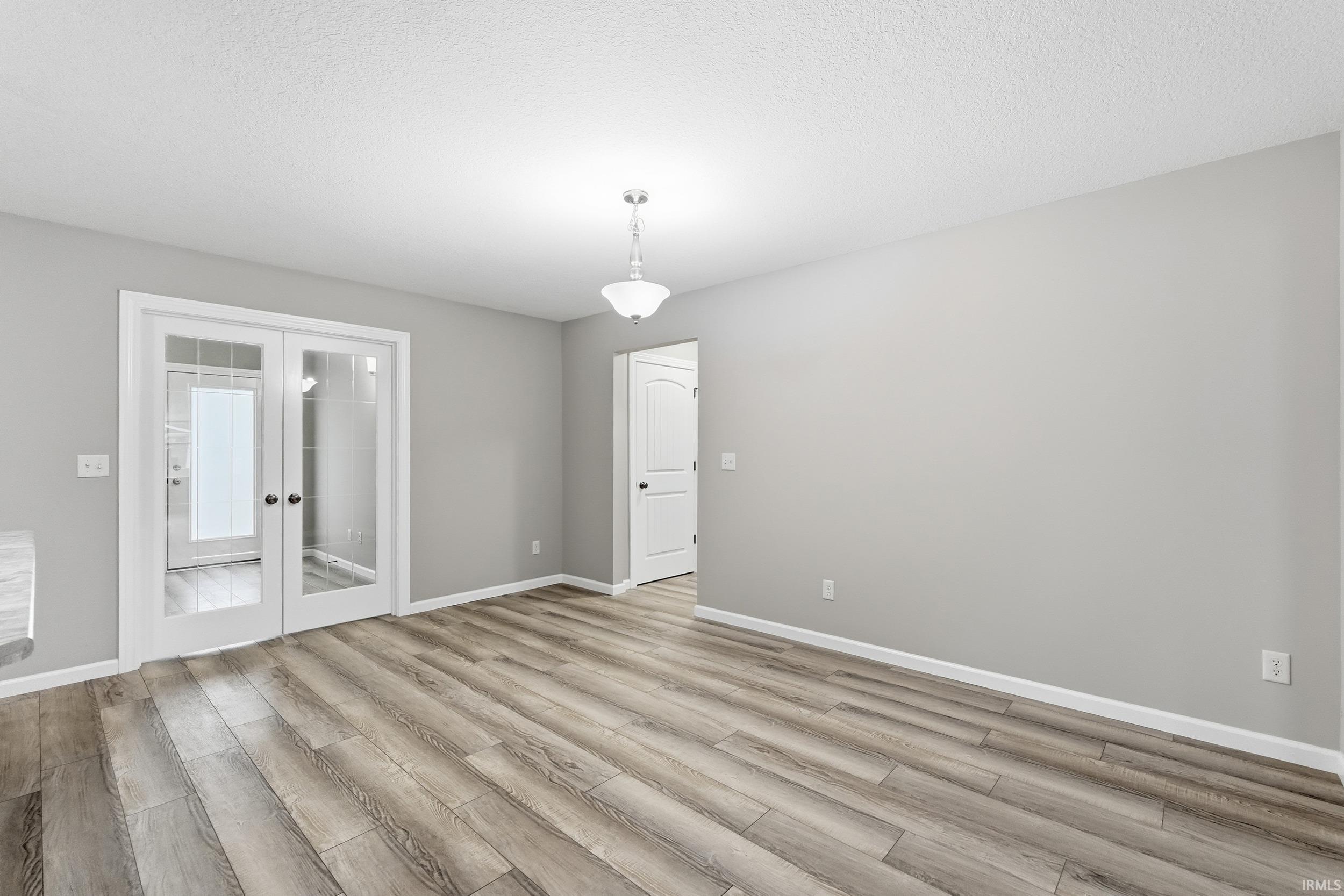 4802 Tyrone Road Fort Wayne, IN 46809 - Photo 12 of 36 Gallery Image 12
