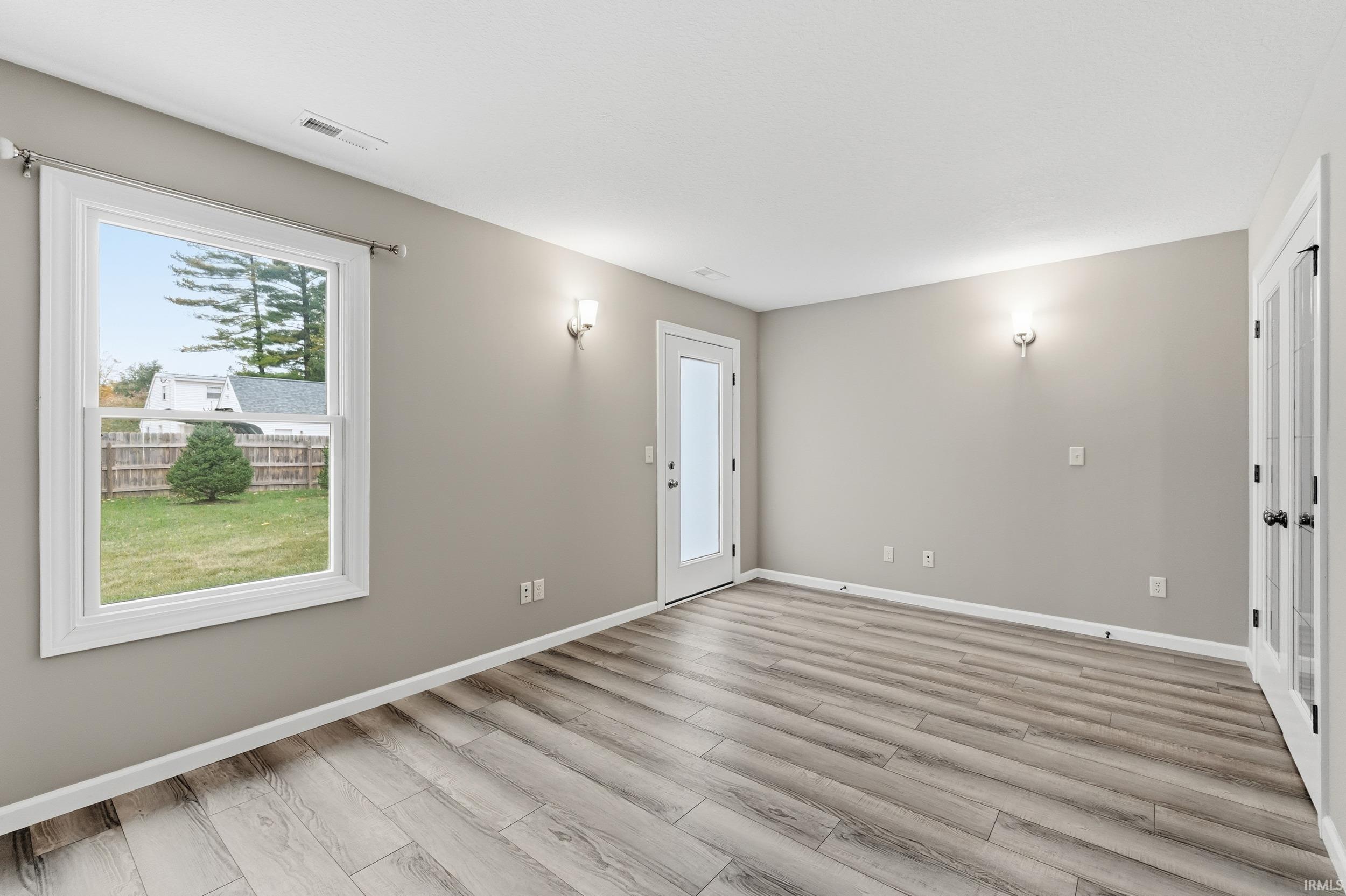4802 Tyrone Road Fort Wayne, IN 46809 - Photo 15 of 36 Gallery Image 15