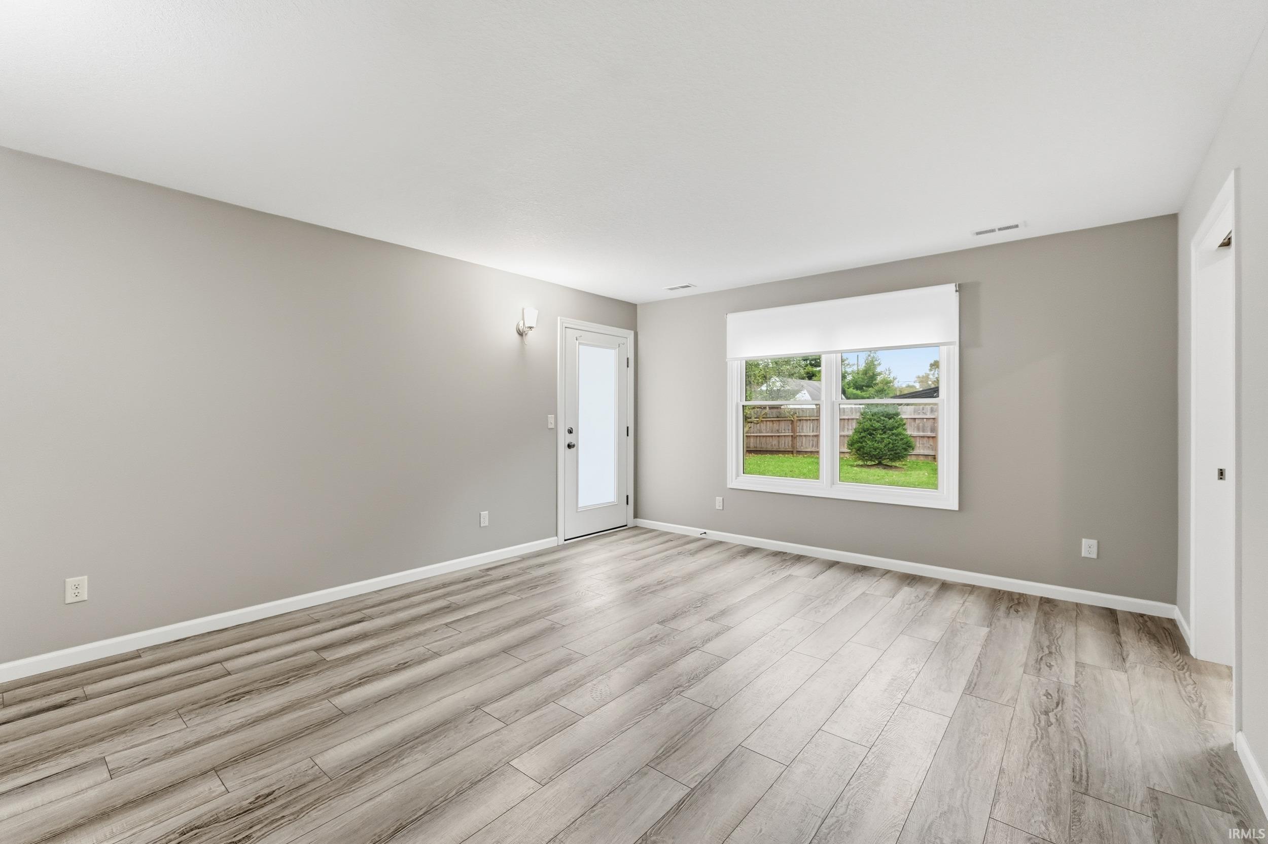 4802 Tyrone Road Fort Wayne, IN 46809 - Photo 17 of 36 Gallery Image 17