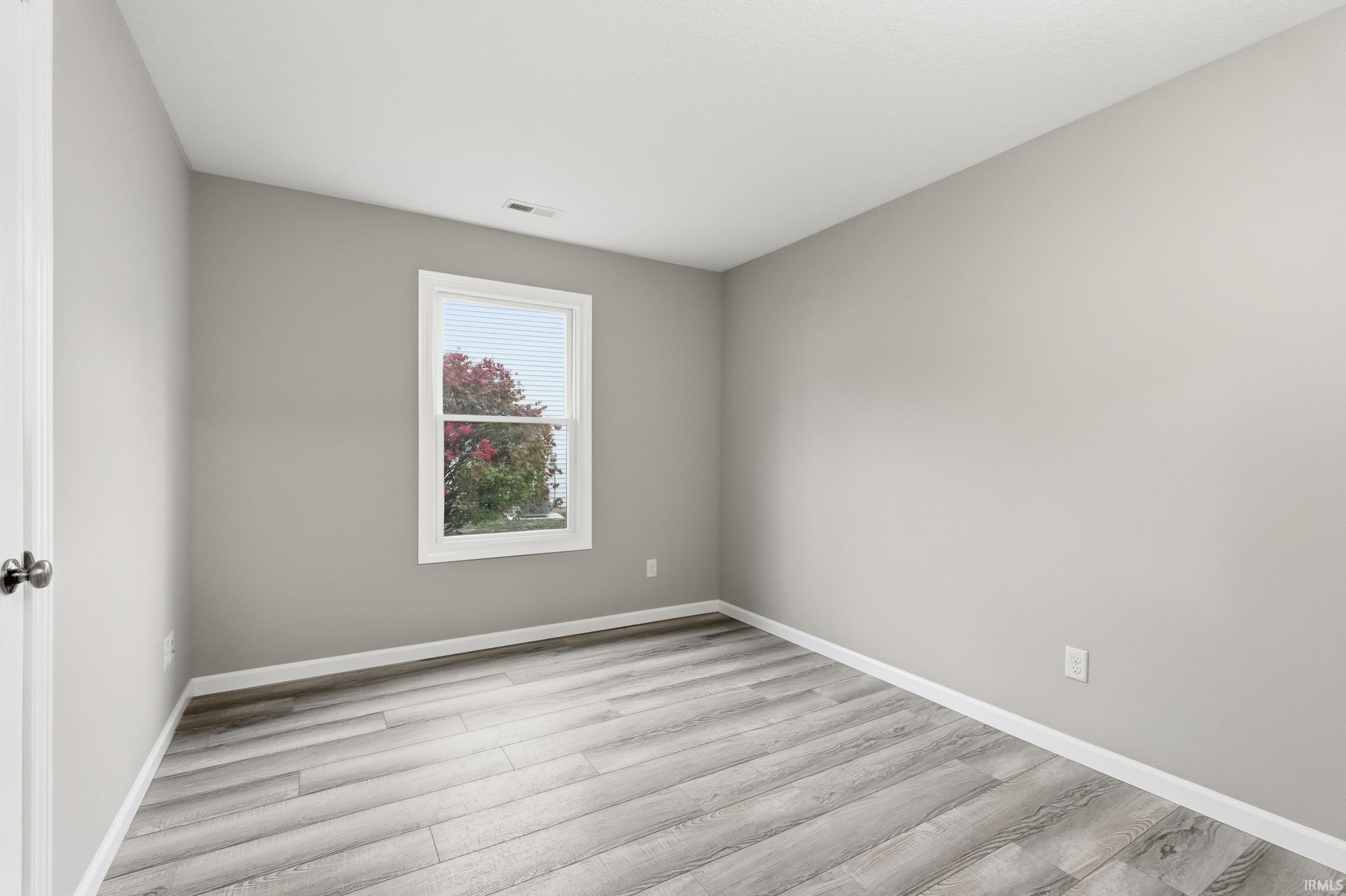 4802 Tyrone Road Fort Wayne, IN 46809 - Photo 23 of 36 Gallery Image 23