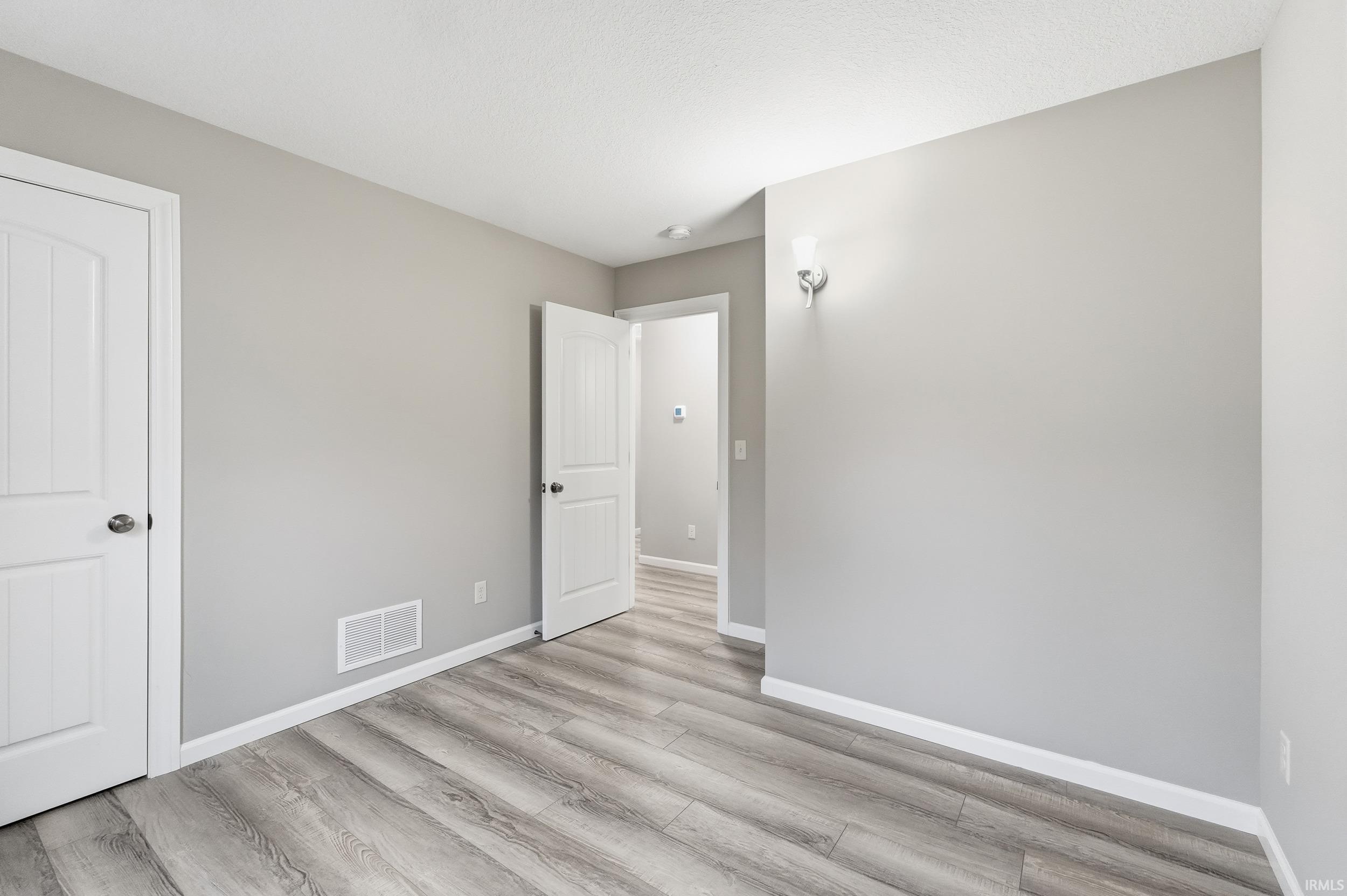 4802 Tyrone Road Fort Wayne, IN 46809 - Photo 25 of 36 Gallery Image 25