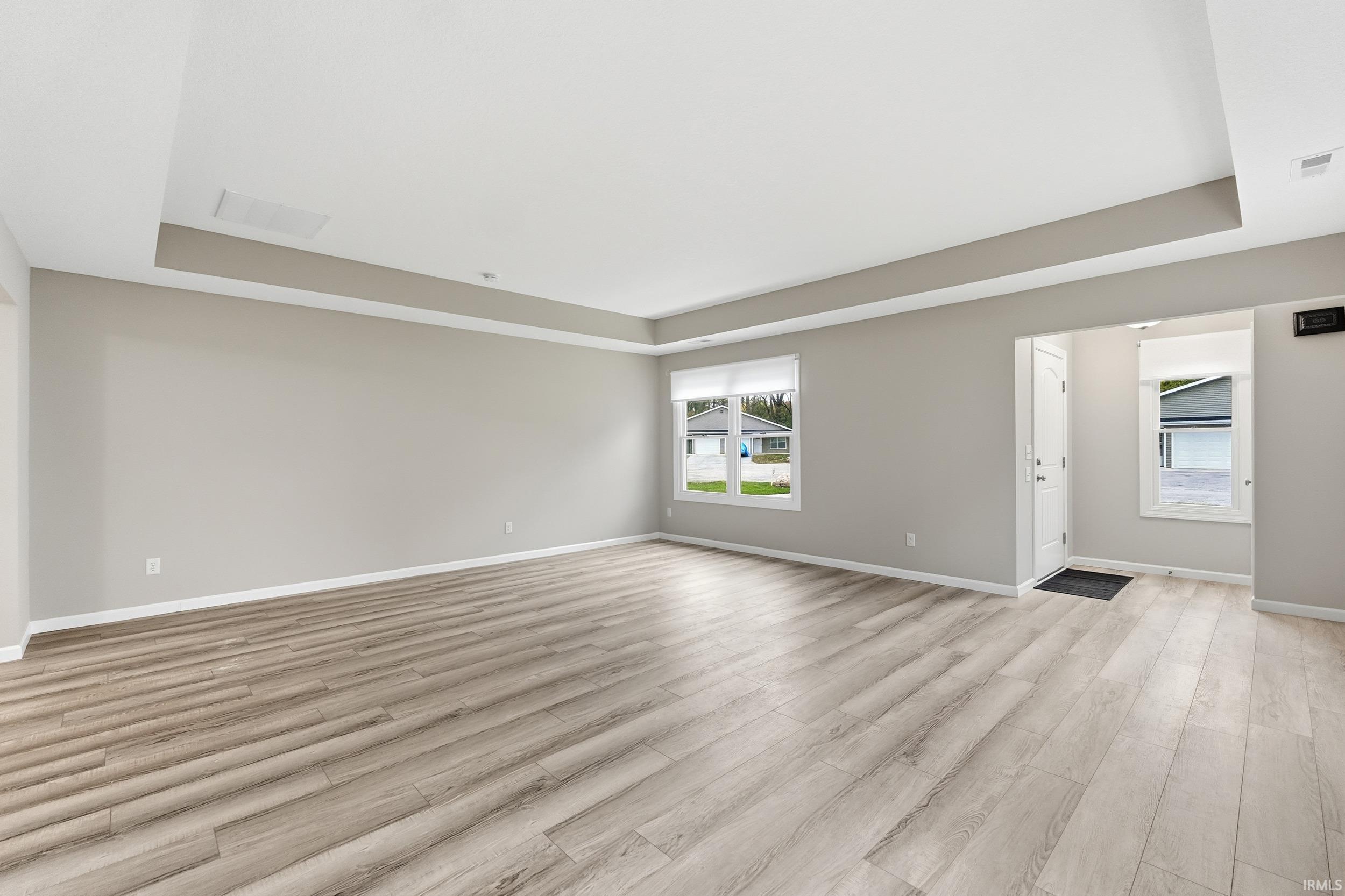 4802 Tyrone Road Fort Wayne, IN 46809 - Photo 4 of 36 Gallery Image 4
