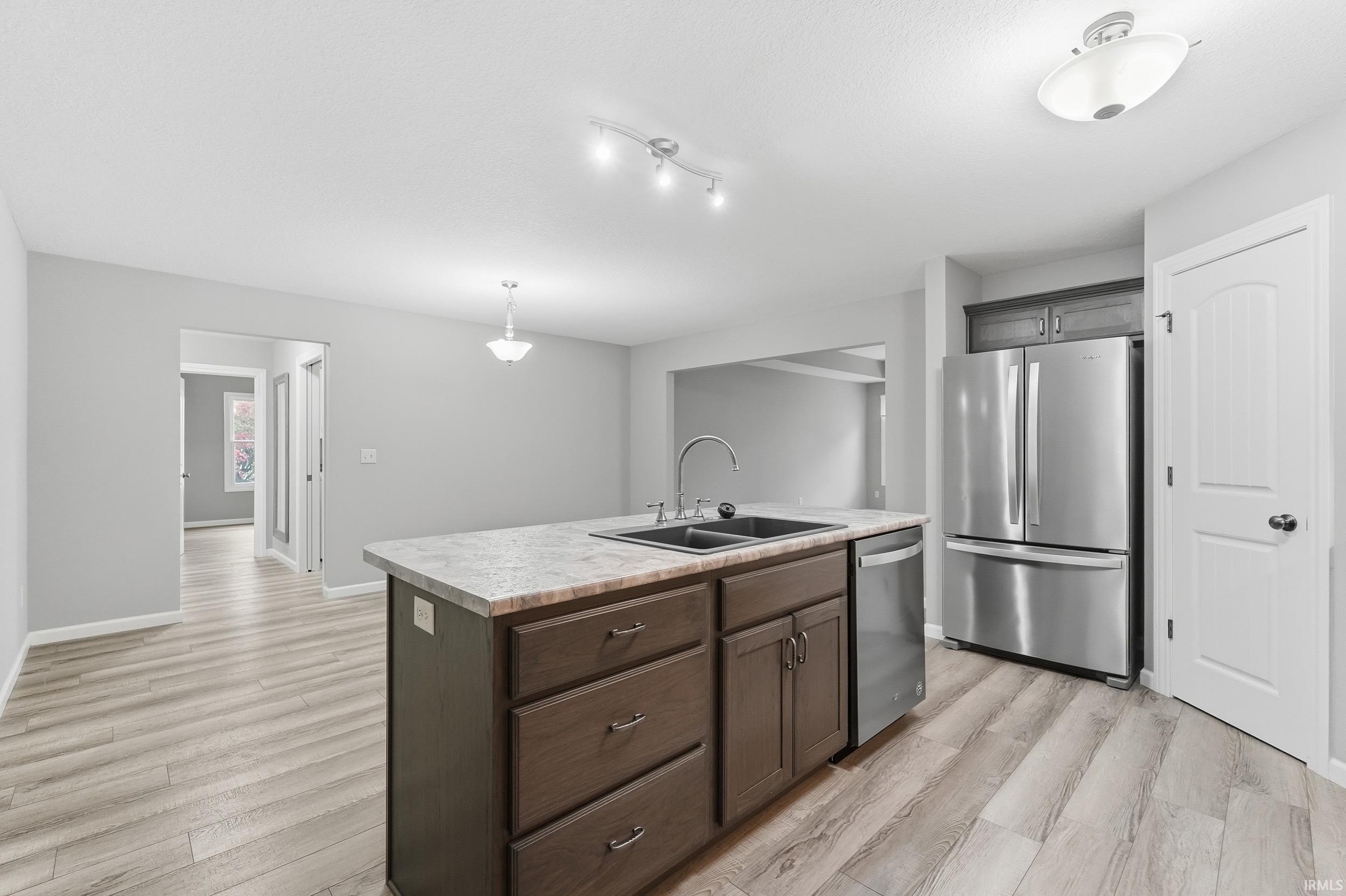 4802 Tyrone Road Fort Wayne, IN 46809 - Photo 10 of 36 Gallery Image 10