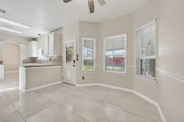 $2,400 | 6710 Creek Village Drive, Katy, TX 77449