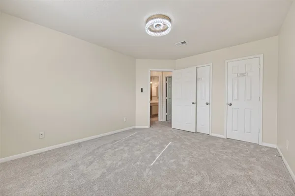 $2,400 | 6710 Creek Village Drive, Katy, TX 77449