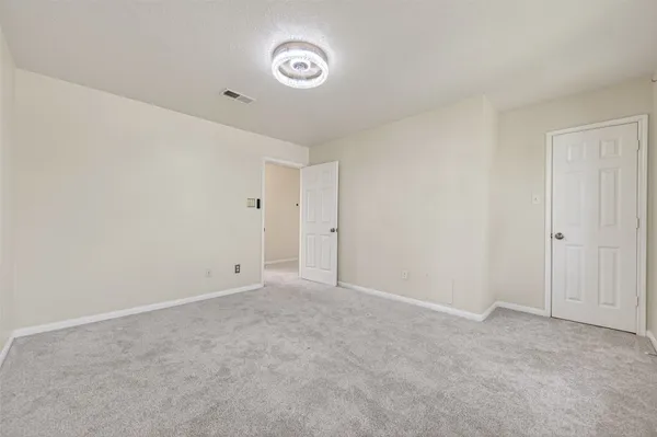 $2,400 | 6710 Creek Village Drive, Katy, TX 77449