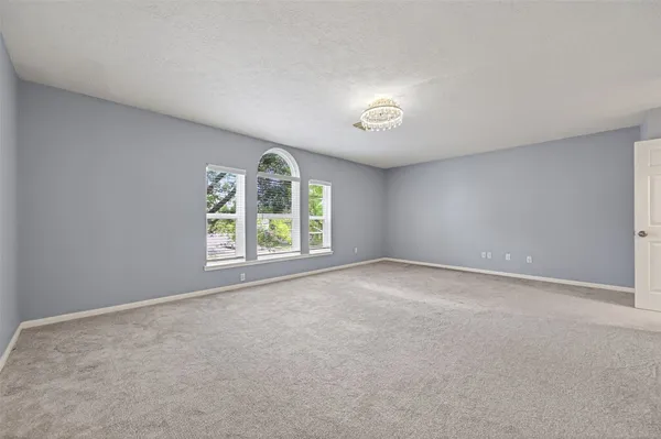 $2,400 | 6710 Creek Village Drive, Katy, TX 77449