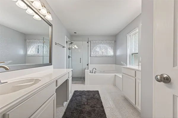 $2,400 | 6710 Creek Village Drive, Katy, TX 77449