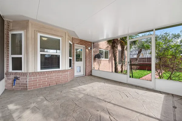 $2,400 | 6710 Creek Village Drive, Katy, TX 77449