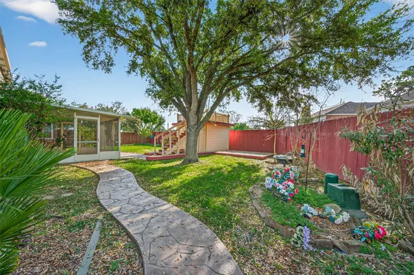 $2,400 | 6710 Creek Village Drive, Katy, TX 77449