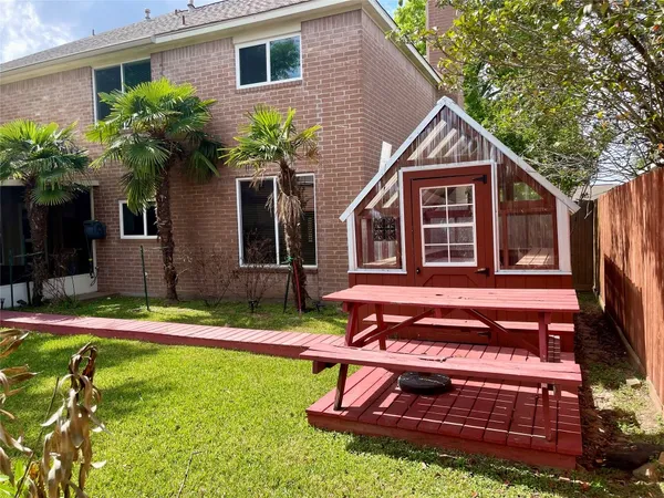 $2,400 | 6710 Creek Village Drive, Katy, TX 77449