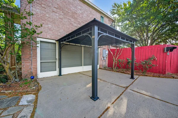$2,400 | 6710 Creek Village Drive, Katy, TX 77449