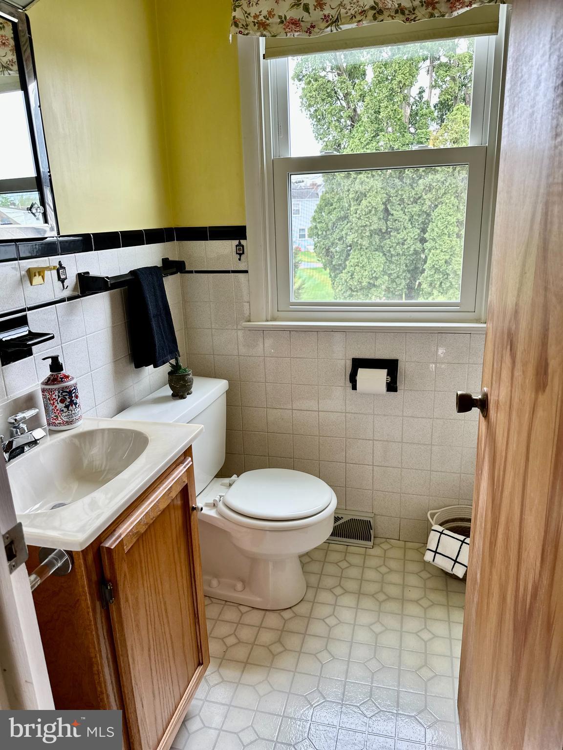 212 East Lincoln Avenue Lititz, PA 17543 - Photo 39 of 54