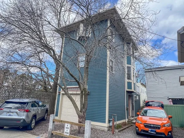 $4,500 | 257 Charles Street, Unit 257, Cambridge, MA 02141