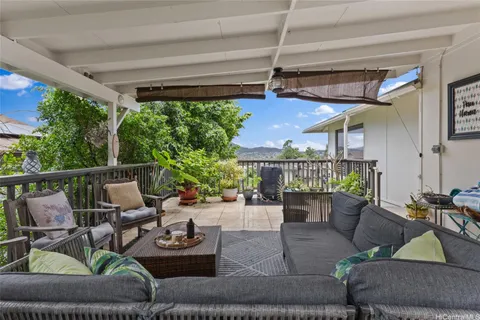 $1,697,000 | 1163 Akipola Street, Kailua, HI 96734