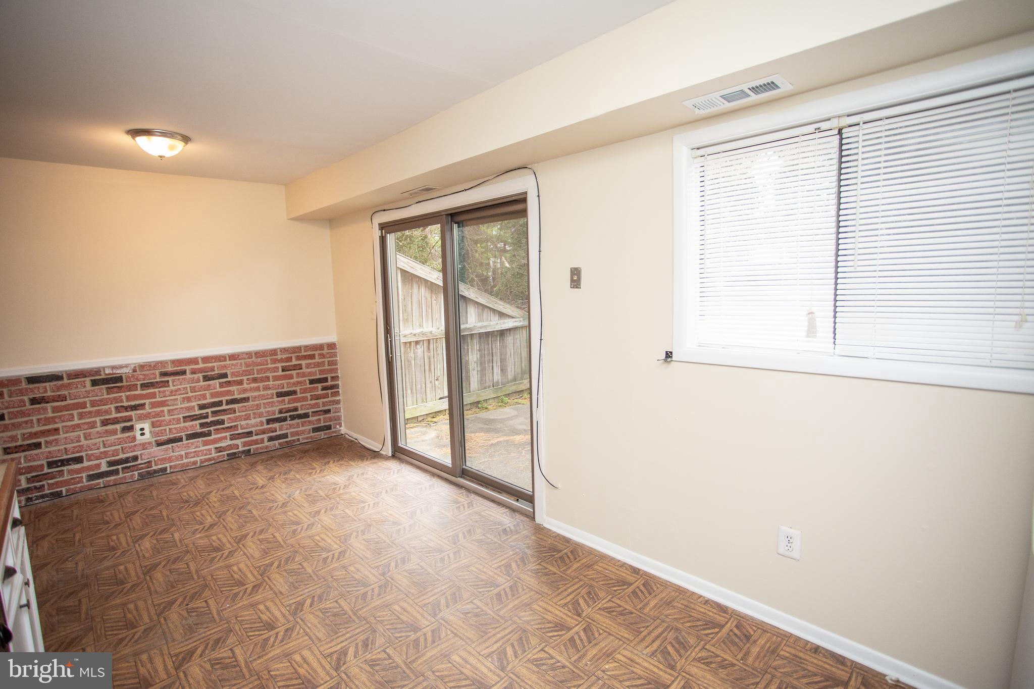 11 Dover Drive Lindenwold, NJ 08021 - Photo 17 of 41