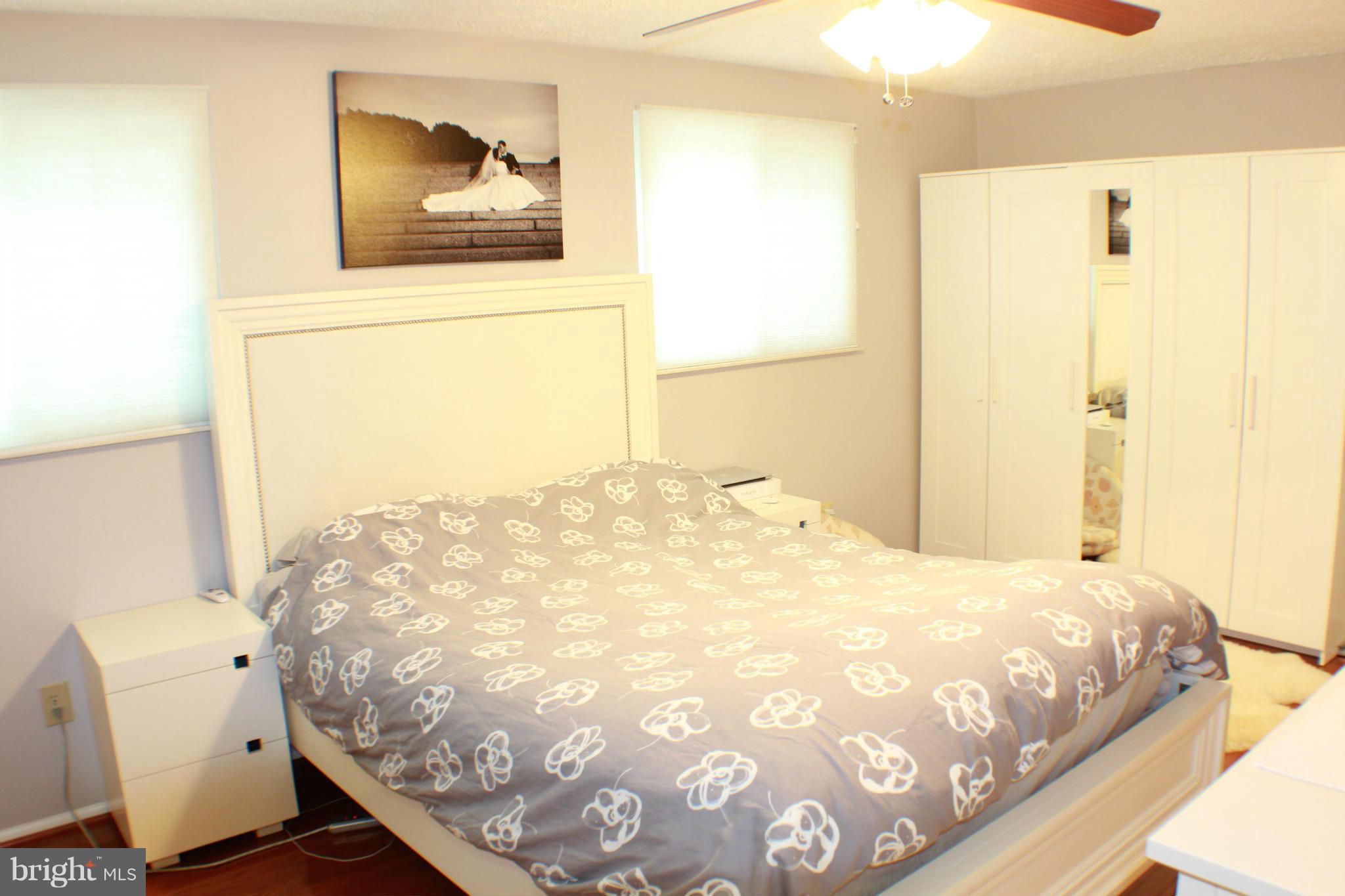 8788 Newington Commons Road Lorton, VA 22079 - Photo 11 of 25 Bedroom (Master)