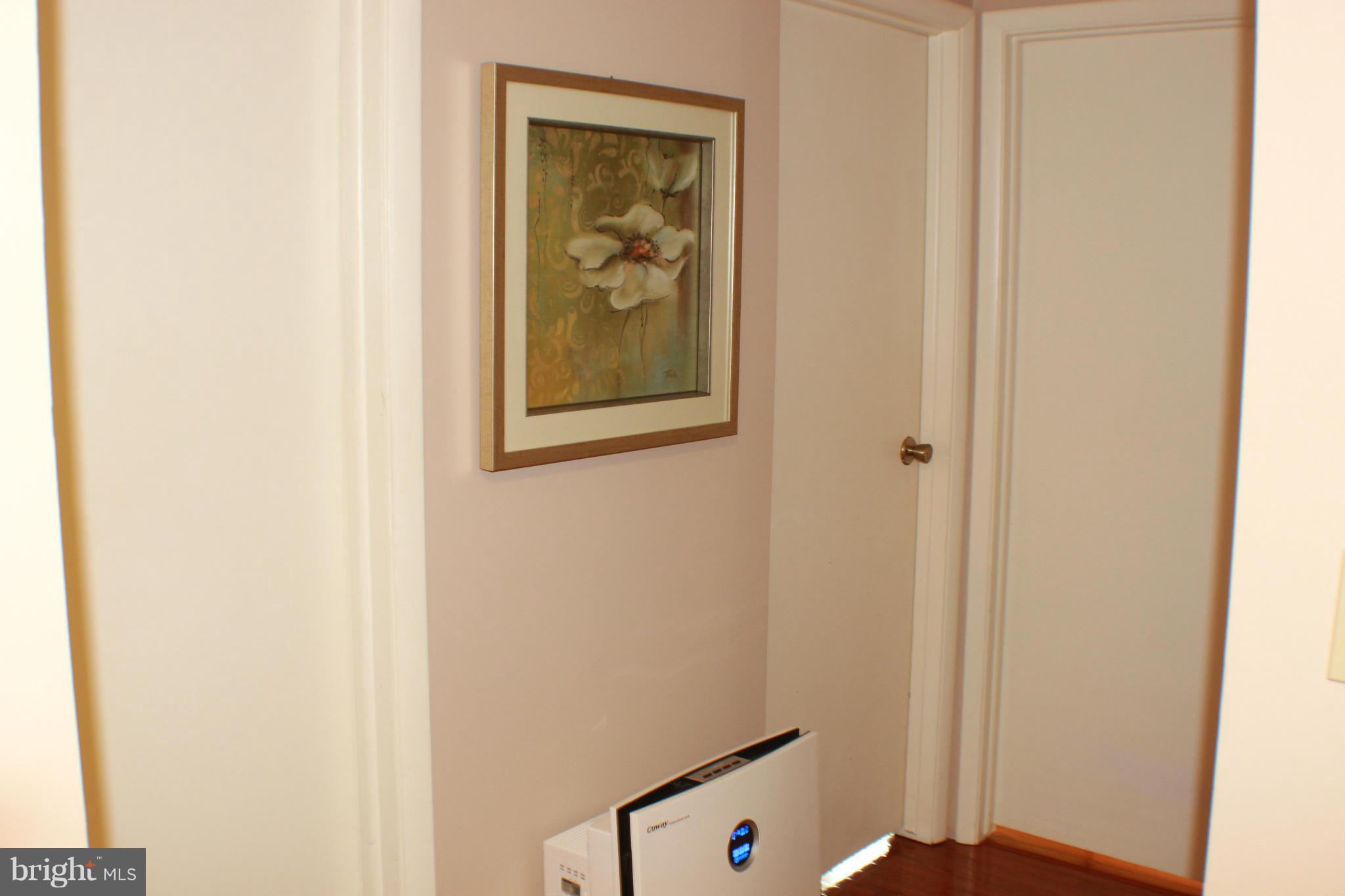 8788 Newington Commons Road Lorton, VA 22079 - Photo 19 of 25 Interior (General)