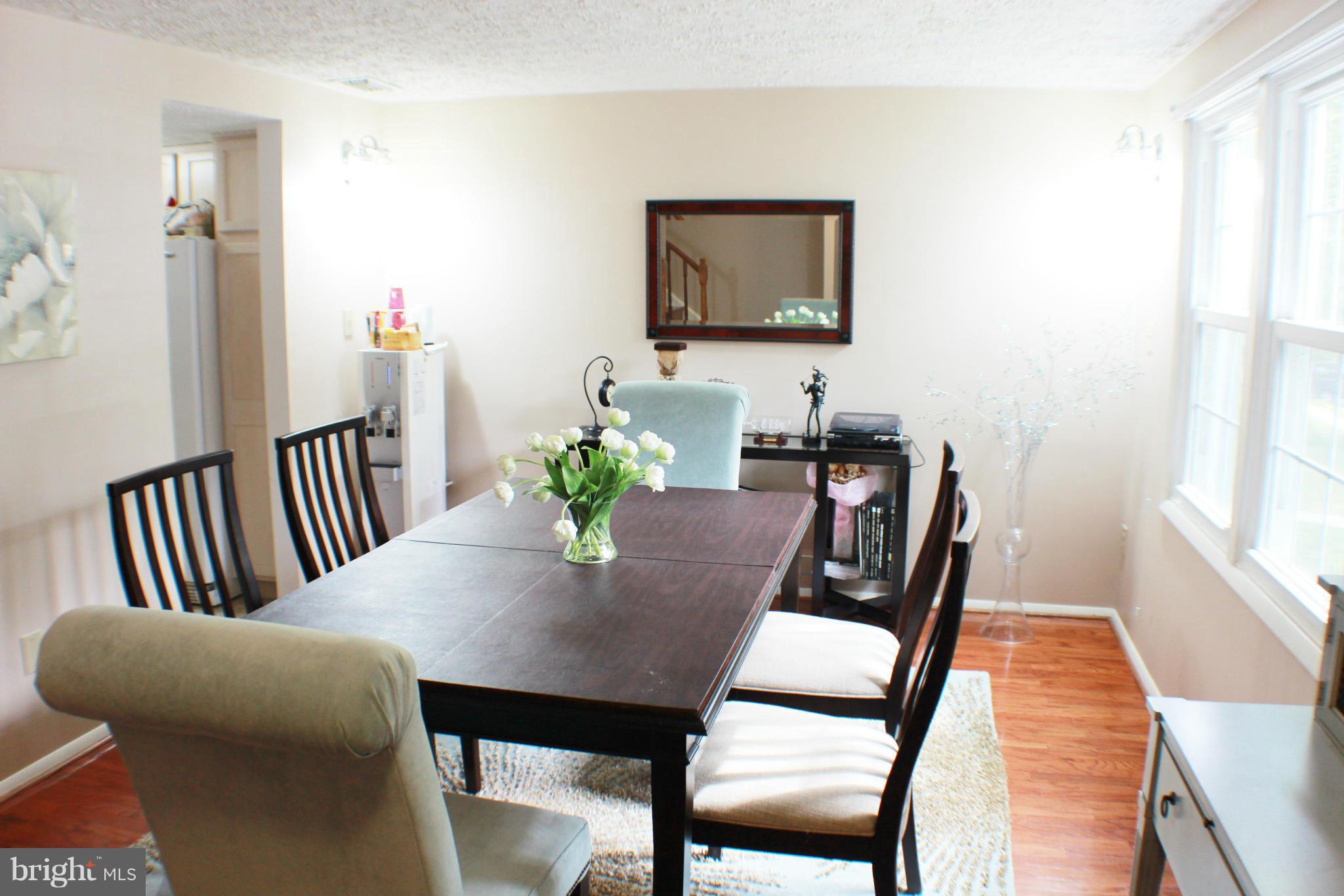 8788 Newington Commons Road Lorton, VA 22079 - Photo 4 of 25 Dining Room