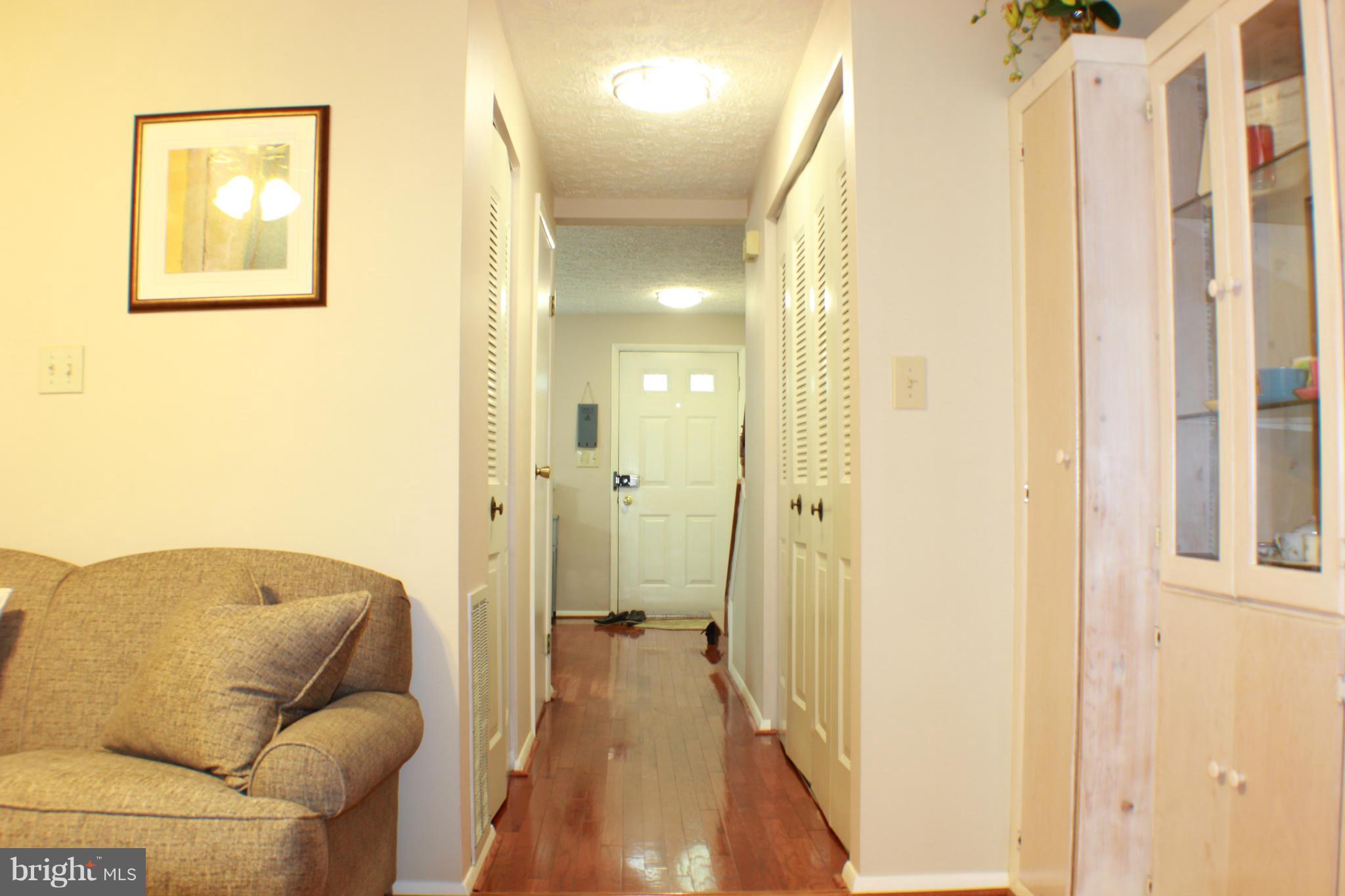 8788 Newington Commons Road Lorton, VA 22079 - Photo 9 of 25 Interior (General)