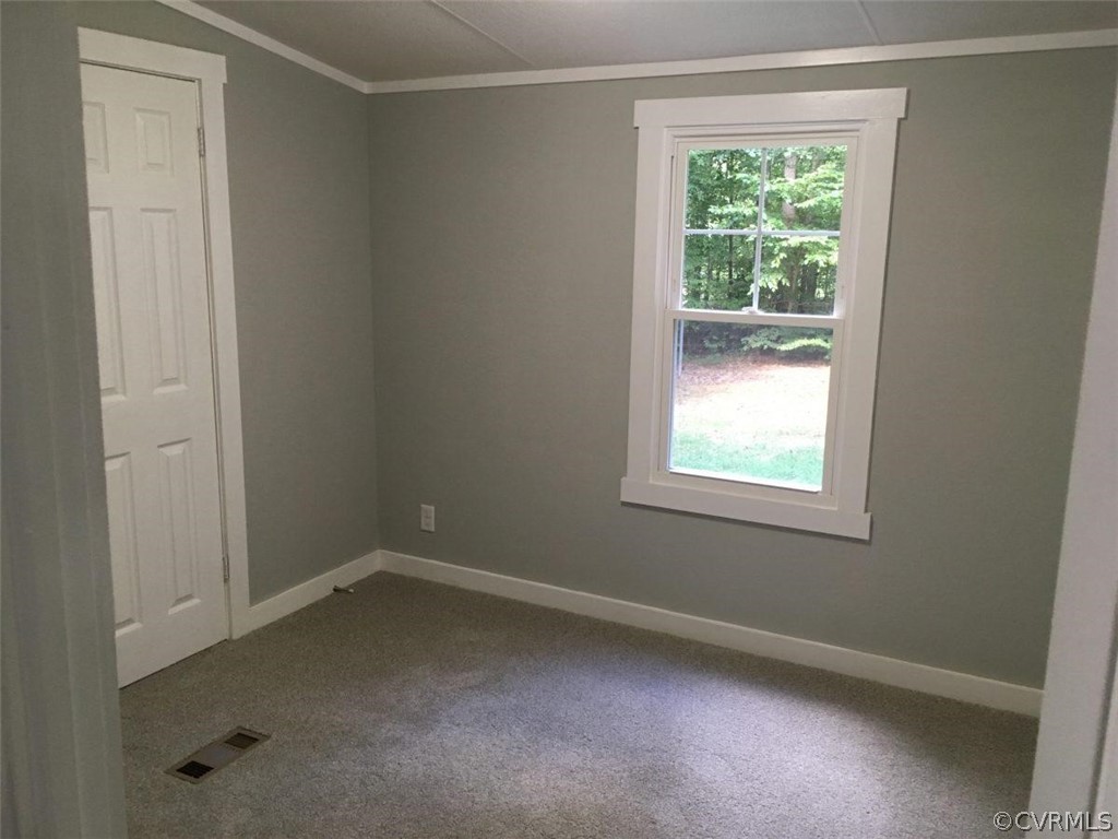 4292 Pierce Road Powhatan, VA 23139 - Photo 8 of 12 Gallery Image 8