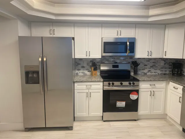 $4,300 | 9500 South Ocean Drive, Unit 1502, Jensen Beach, FL 34957