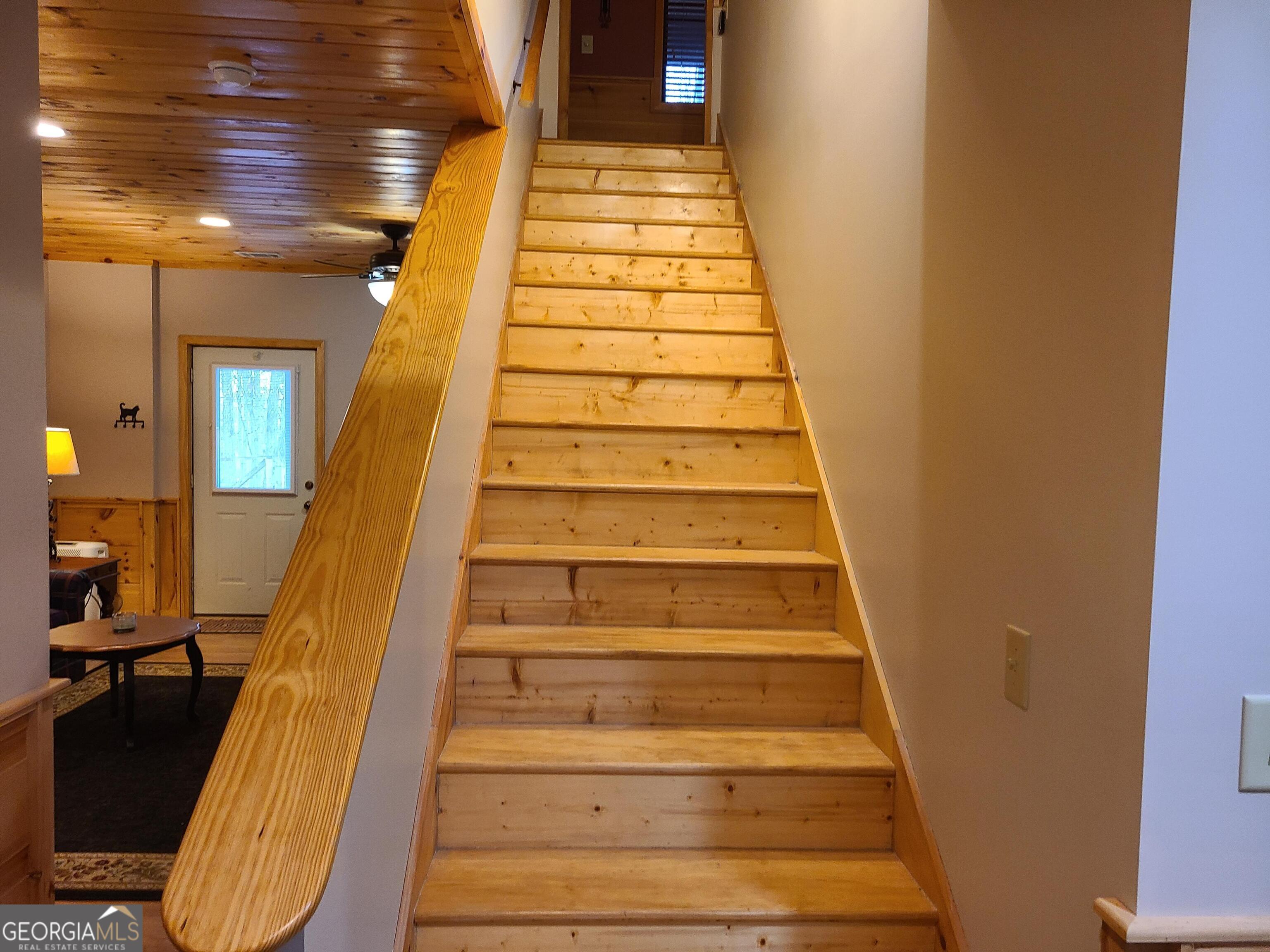 191 Deer Run Road Blairsville, GA 30512 - Photo 12 of 24 a view of entryway