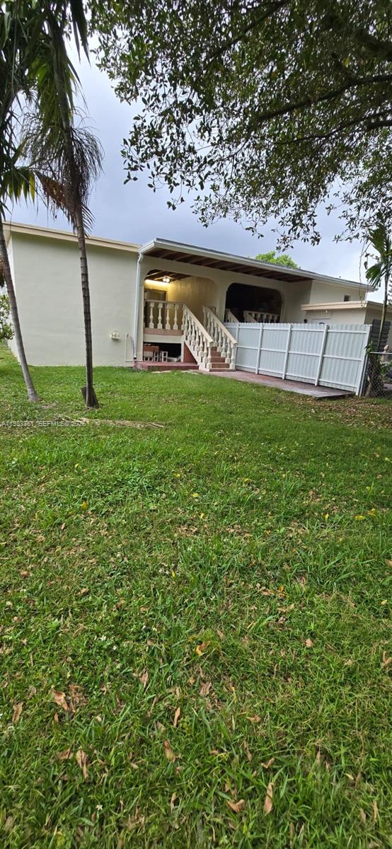 2787 Southwest 34th Court Miami, FL 33133 - Photo 18 of 20