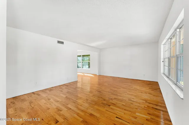 $1,050,000 | 695 Jackson Court, Satellite Beach, FL 32937