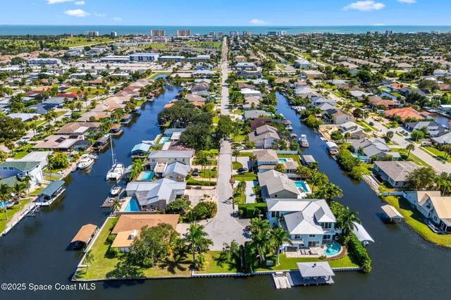 $1,150,000 | 695 Jackson Court, Satellite Beach, FL 32937