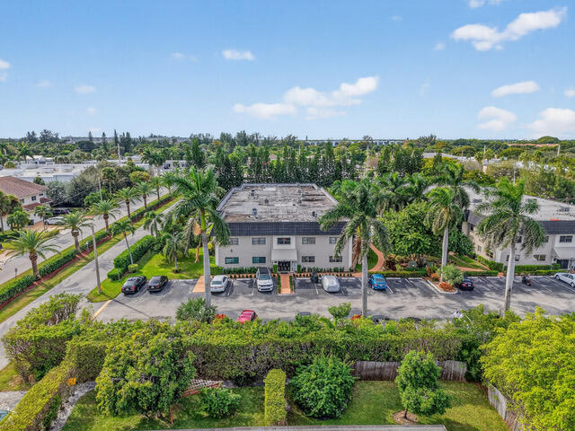 665 Enfield Street, Unit B18 Boca Raton, FL 33487 - Photo 16 of 22 0017