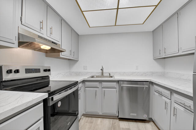 665 Enfield Street, Unit B18 Boca Raton, FL 33487 - Photo 8 of 22 0008