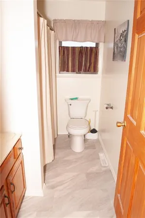 $295,000 | 25 Nicklaus Lane, Waynesburg, PA 15370