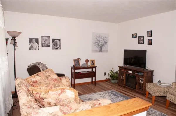 $295,000 | 25 Nicklaus Lane, Waynesburg, PA 15370