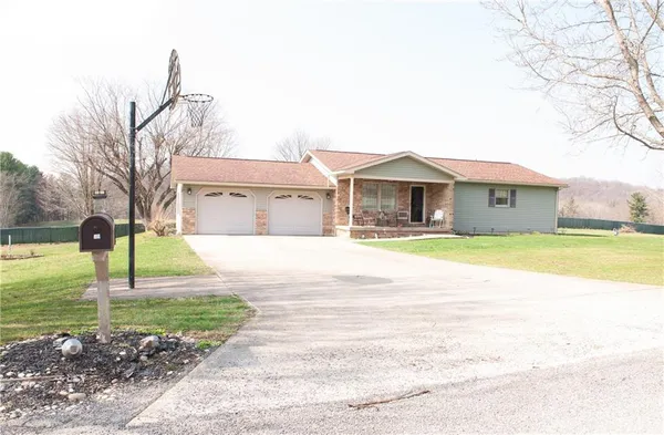 $295,000 | 25 Nicklaus Lane, Waynesburg, PA 15370