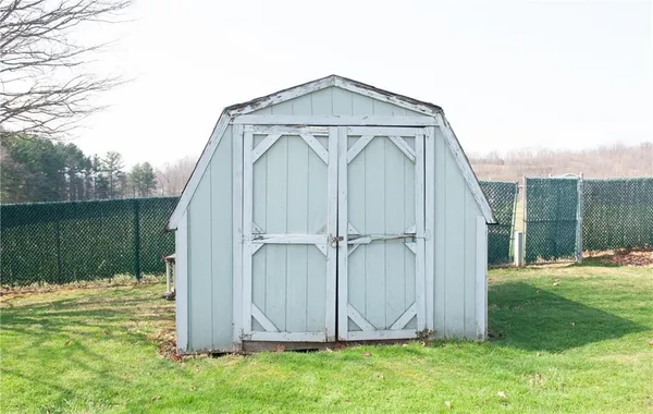 $295,000 | 25 Nicklaus Lane, Waynesburg, PA 15370