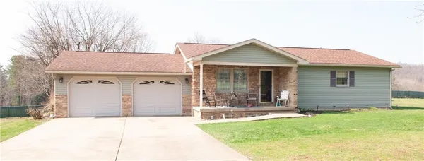 $295,000 | 25 Nicklaus Lane, Waynesburg, PA 15370