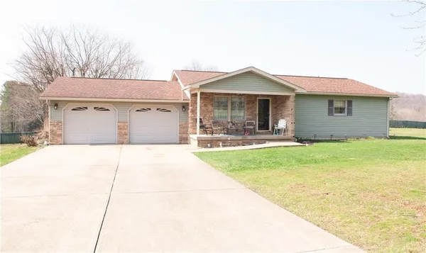 $295,000 | 25 Nicklaus Lane, Waynesburg, PA 15370