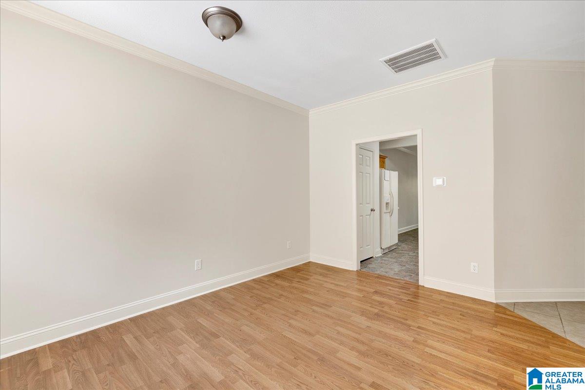 560 Hackberry Ridge Trace Birmingham, AL 35226 - Photo 3 of 24