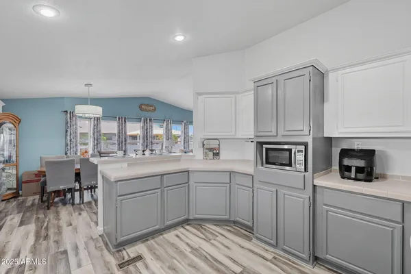 $124,000 | 3700 South Tomahawk Road, Unit 39, Apache Junction, AZ 85119