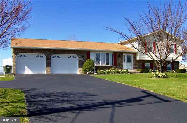 616 Forge Road Carlisle, PA 17015 - Photo 1 of 22 Gallery Image 1