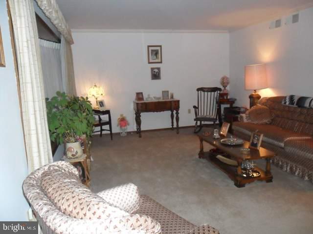 616 Forge Road Carlisle, PA 17015 - Photo 7 of 22 Gallery Image 7