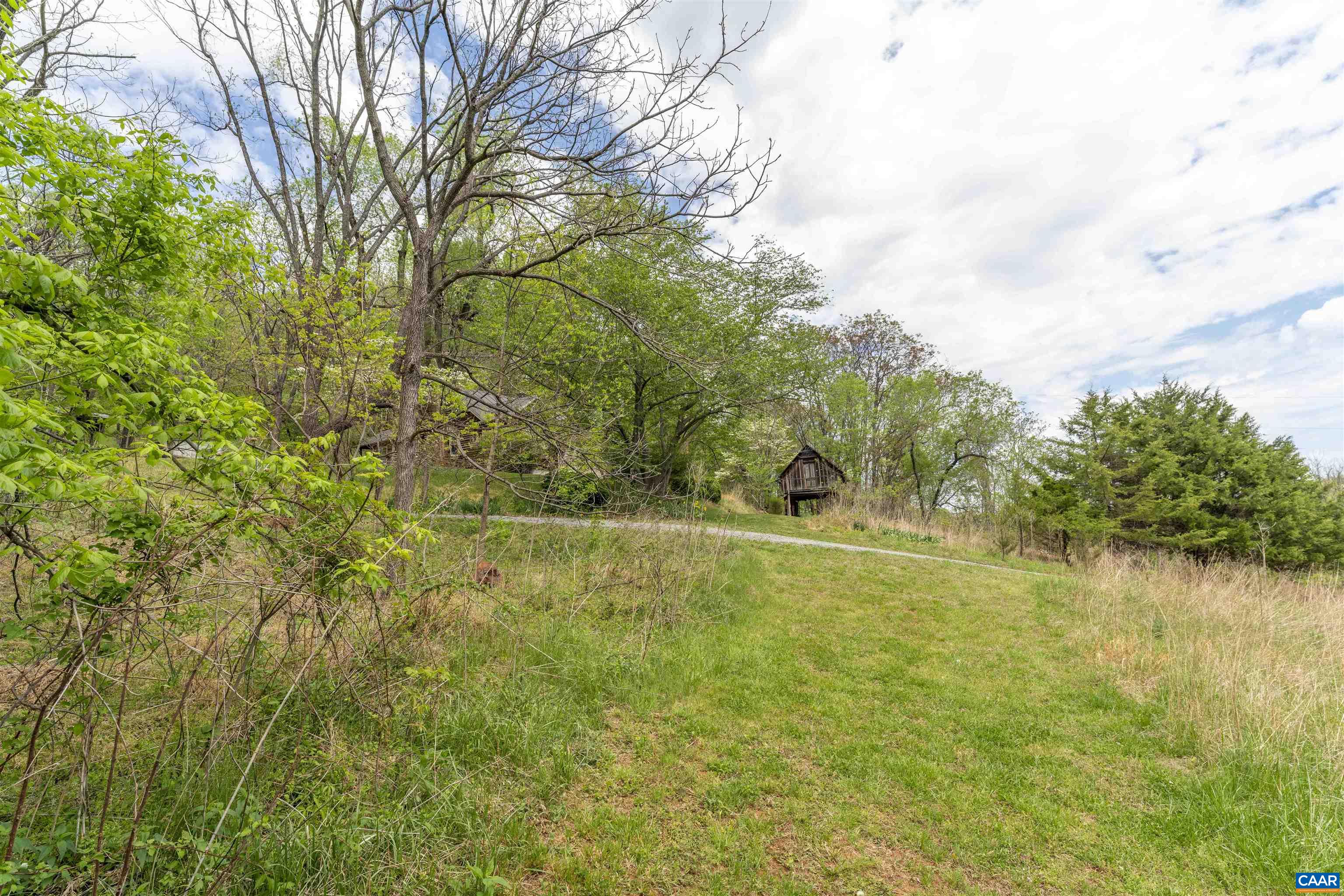3898 Vineyard Road Barboursville, VA 22923 - Photo 41 of 52 Open area below house