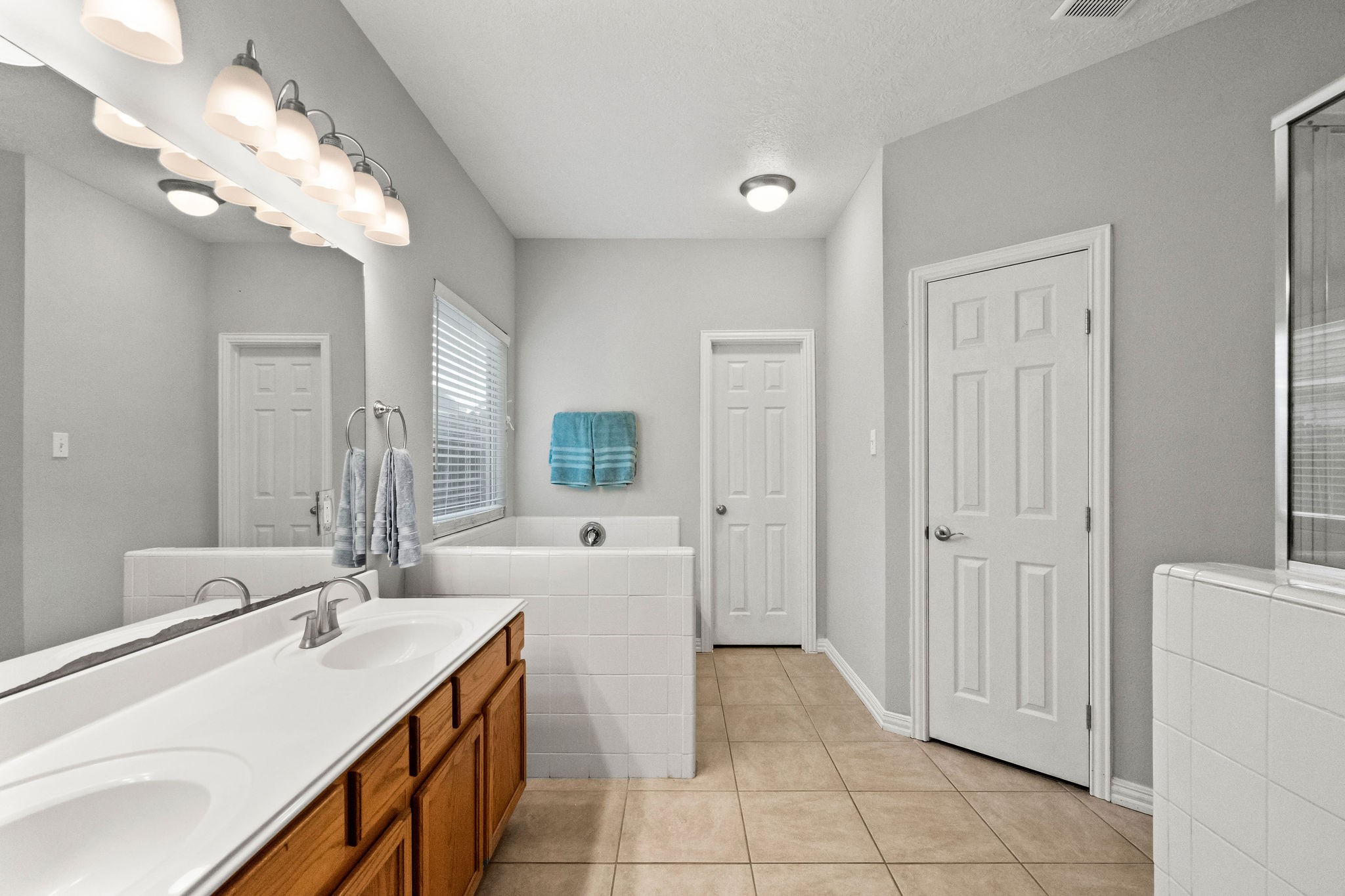 22326 East Daniel Oak Circle Spring, TX 77389 - Photo 14 of 18