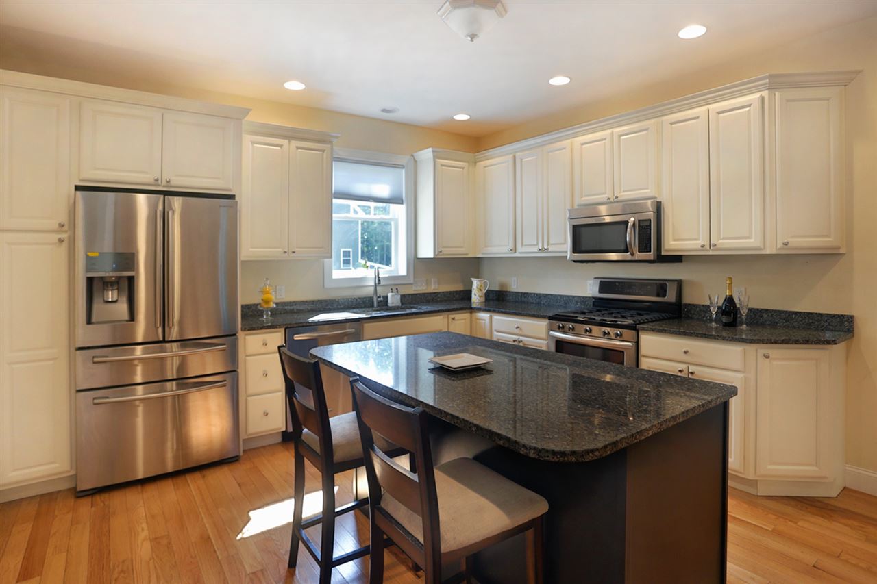 53 Mill Road North Hampton, NH 03862 - Photo 3 of 23
