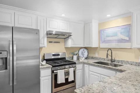 $785,000 | 18 Yerba Buena Court, Monterey, CA 93940
