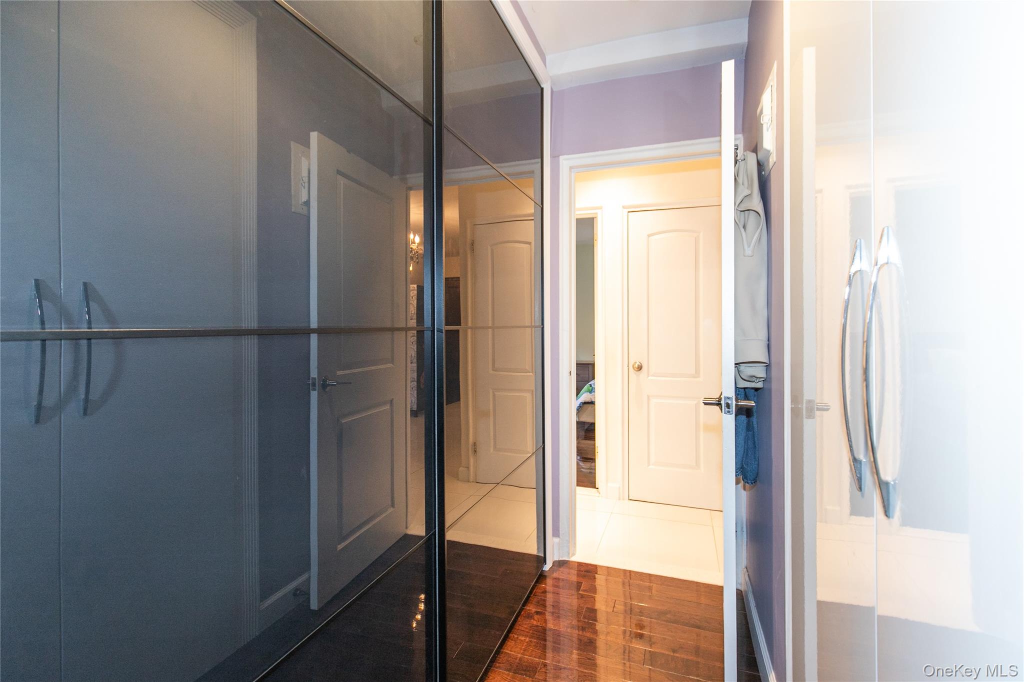 90 Schenck Avenue, Unit 3P Great Neck, NY 11021 - Photo 15 of 24