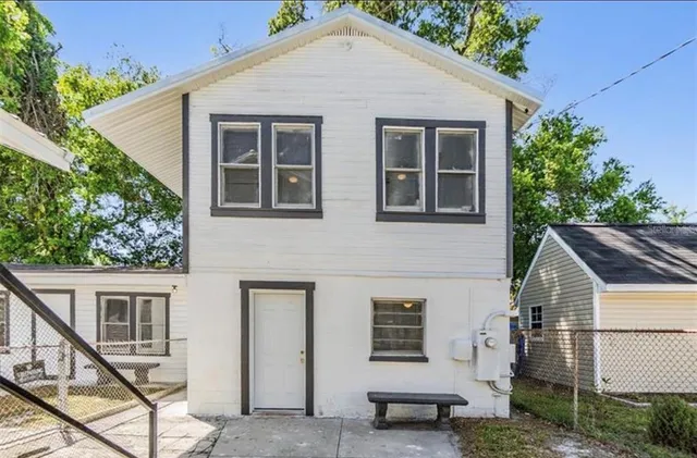 $1,250 | 2914 North 10th Street, Unit A, Tampa, FL 33605