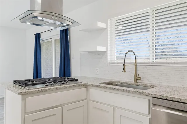 $2,500 | 864 Rainbow Trail, Grapevine, TX 76051